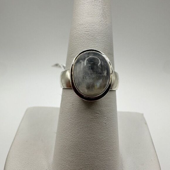 NWT 9x11mm Moonstone Cabochon in Bali Sterling silver ring! - Picture 11 of 11